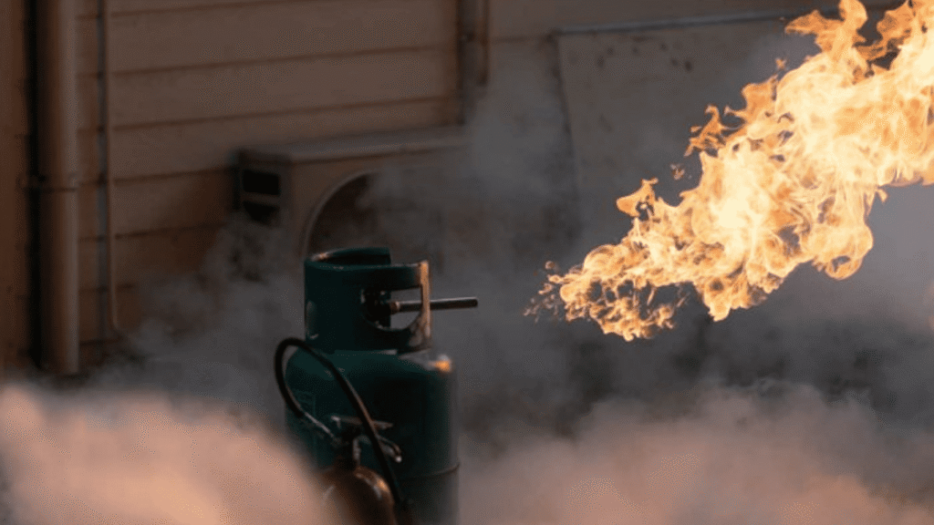 Bình gas cháy nổ
